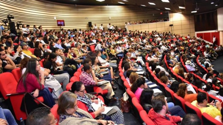 Elegir carrera universitaria erróneamente: un fenómeno silencioso y peligroso en Colombia
